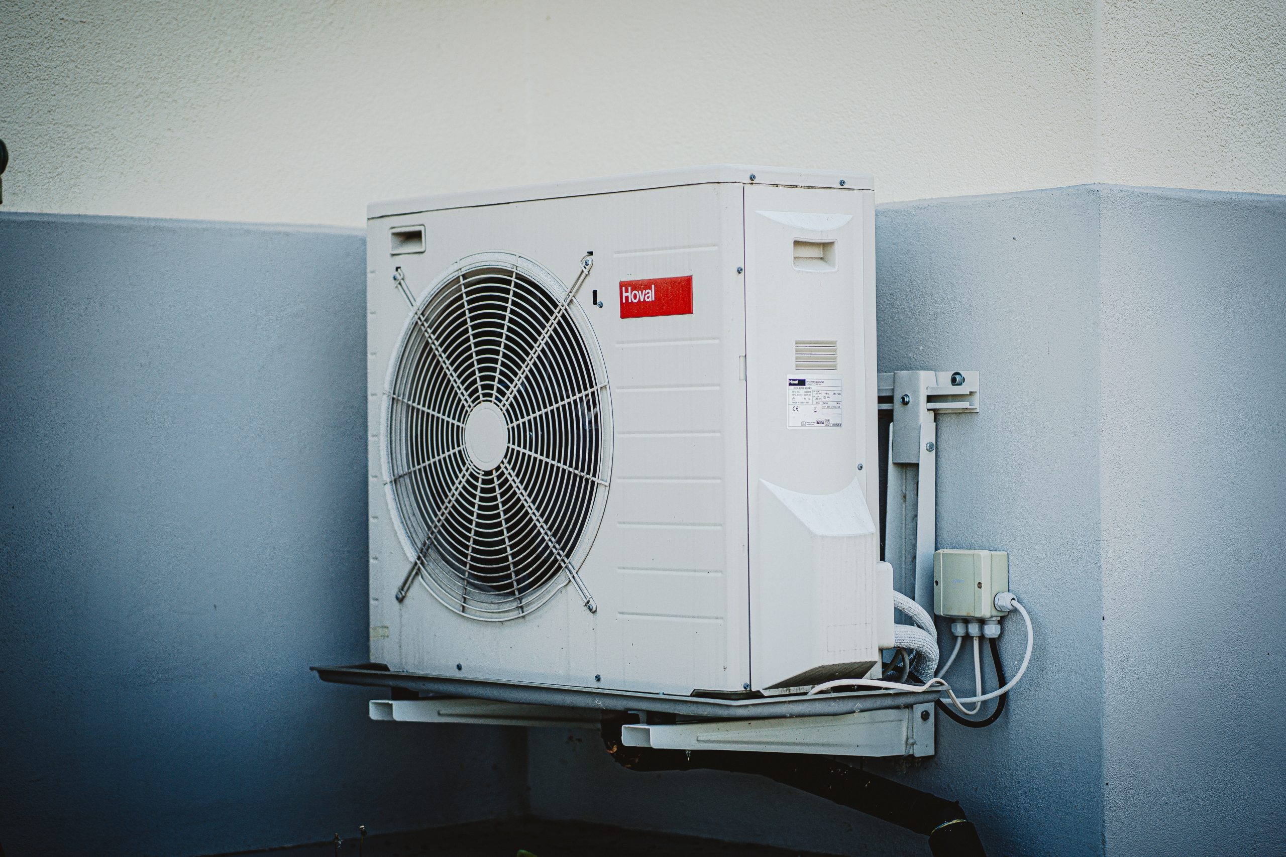 6 Reasons Why Cleaning Your Air Conditioner Regularly Is Important
