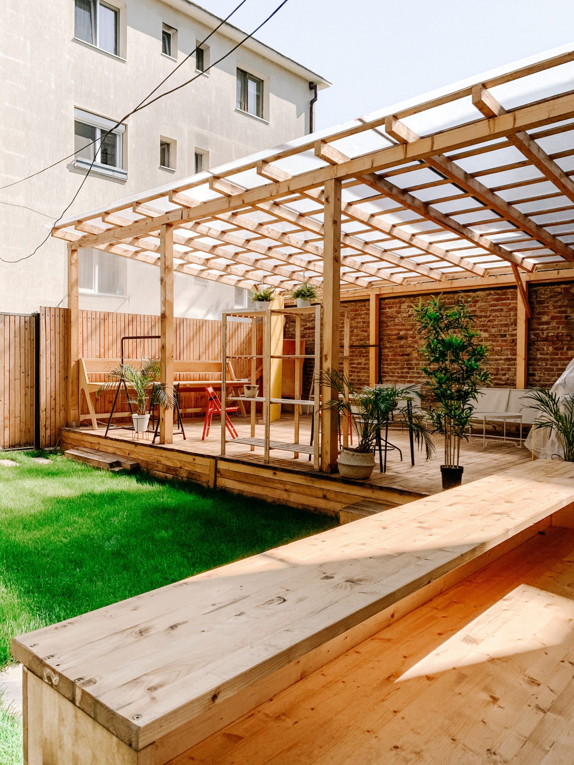 Top Tips for a Seamless Indoor/Outdoor Living Space