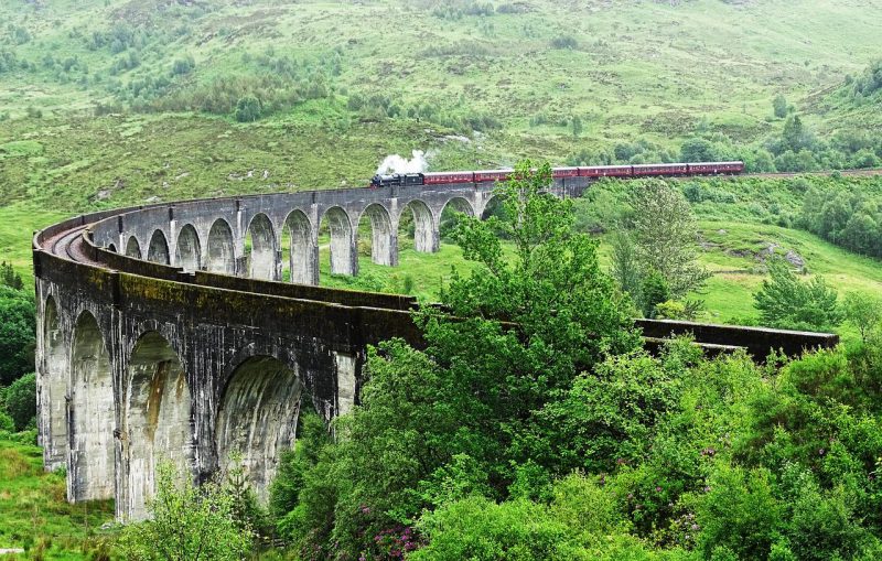 Top 10 Most Scenic Railway Journeys Across the United Kingdom