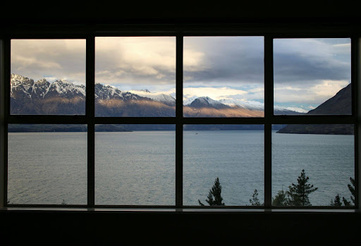 Avoid These Mistakes When Choosing Window Providers