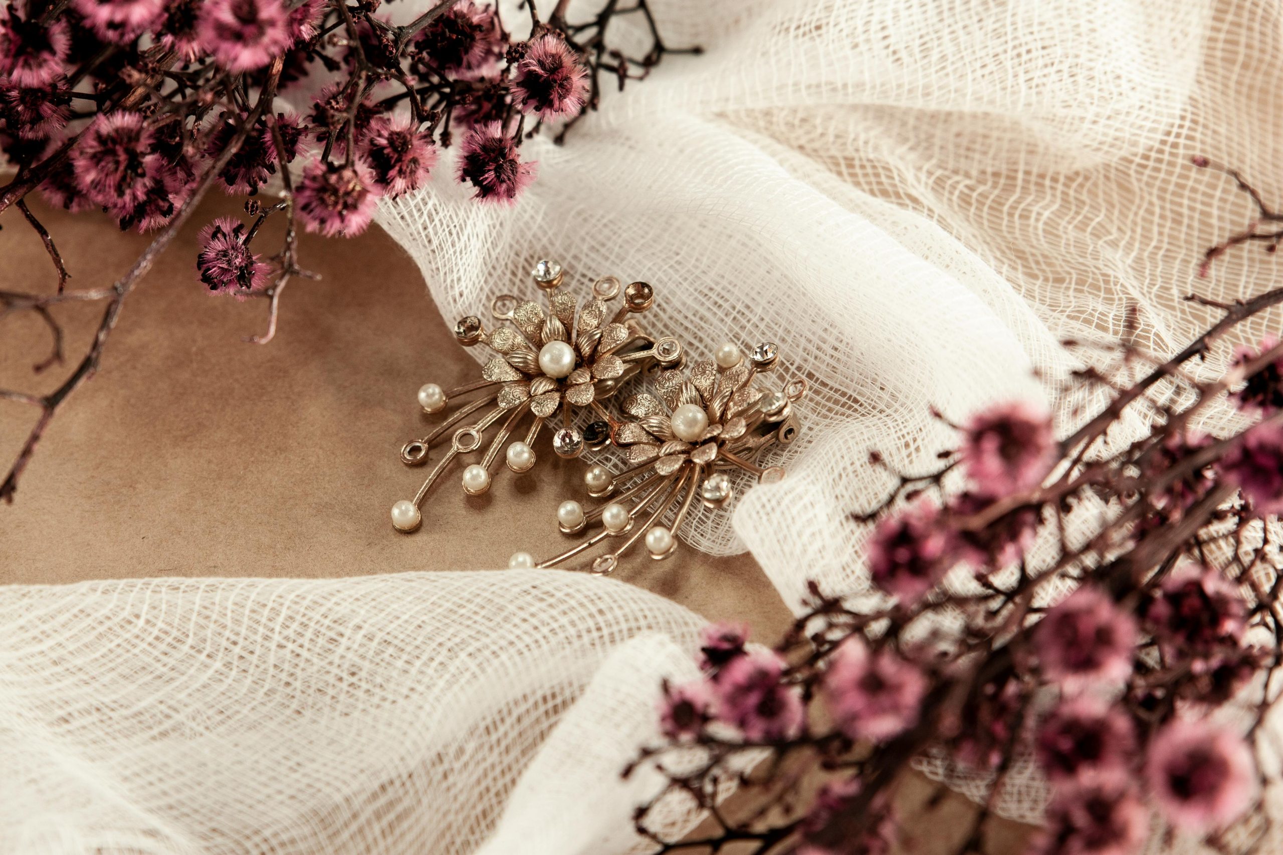 How to Protect Antique Jewellery and Make It Last