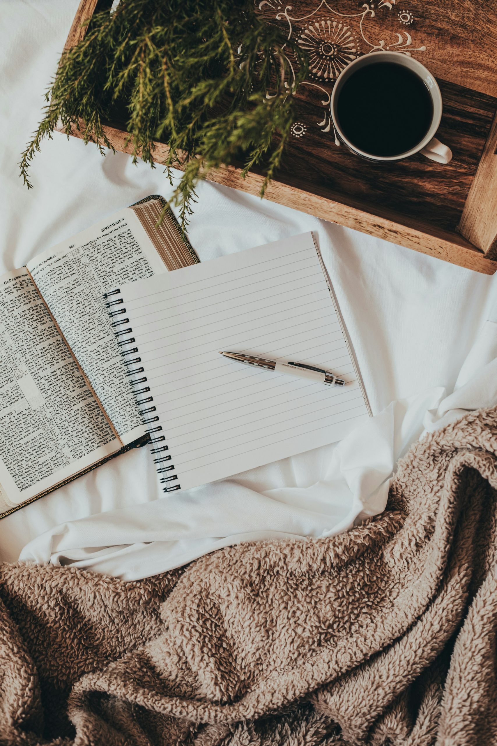 50 Journal Prompts to Figure Out What You Want in Life 